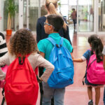Quem tem direito ao Duepay — Sistema de auxílio uniforme e material escolar da rede pública de SP?