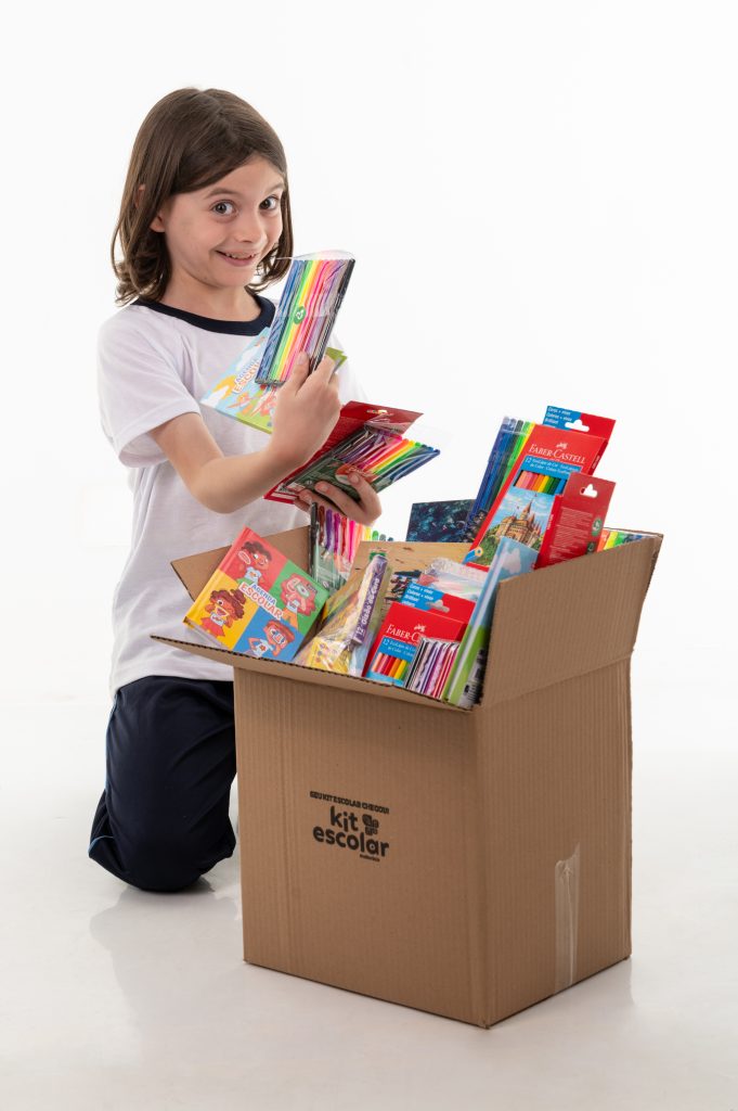 kit escolar material como