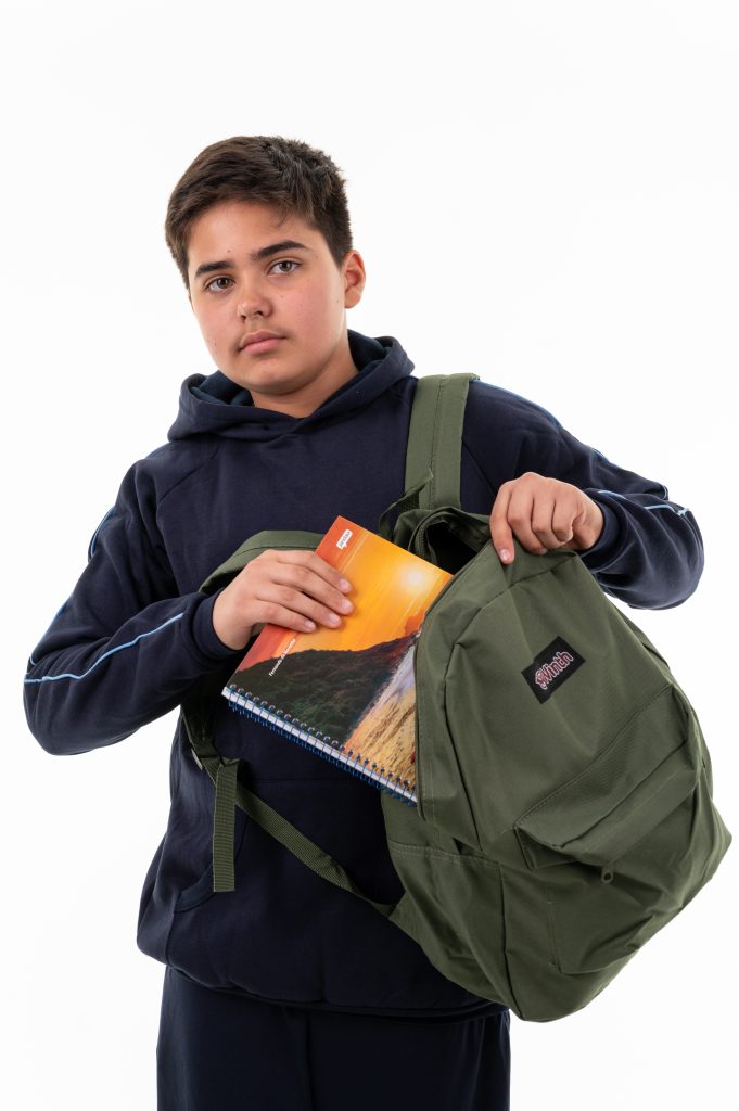 escolar kit medio ensino