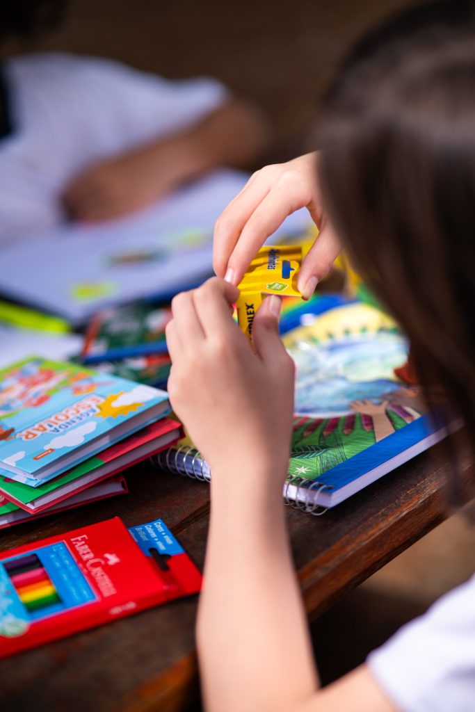 escolar kit medio ensino