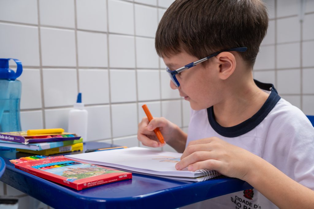 estojo infantil escolar